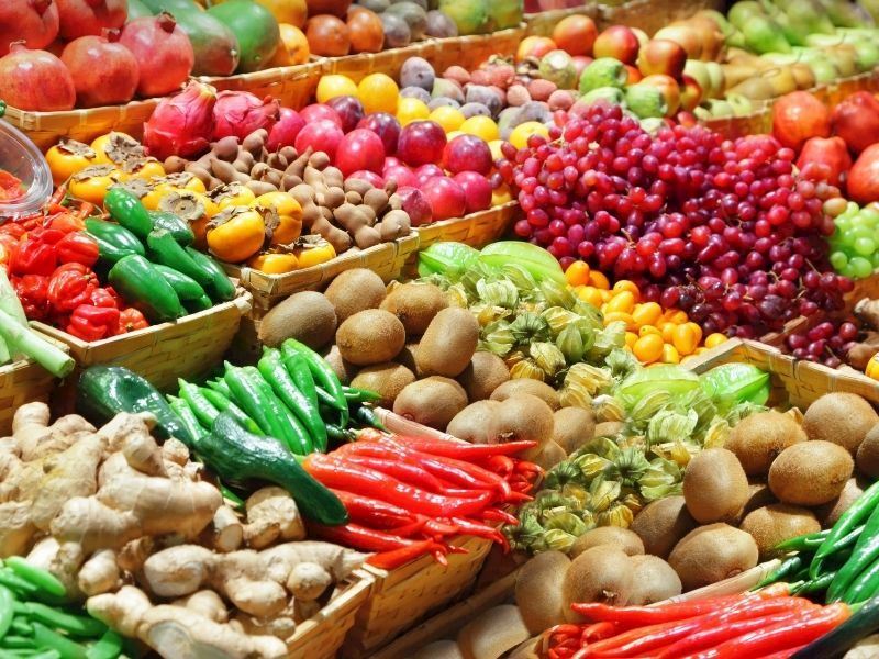 Mayıs Ayında Hangi Hangi Meyveler ve Sebzeler Yenir? Mayıs Ayında Tüketebileceğiniz Meyve ve Sebze Rehberi